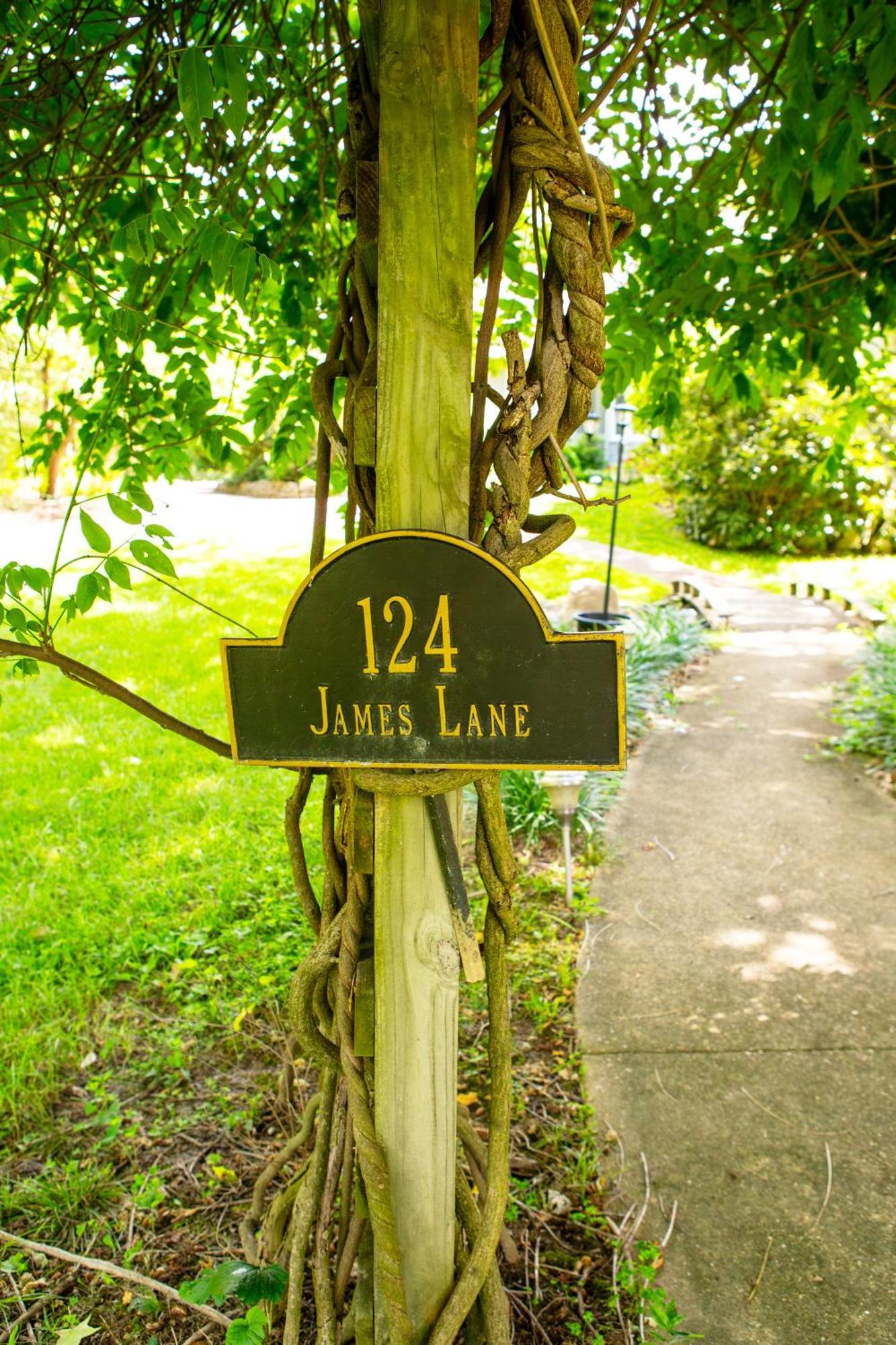 Beautiful Parkside * Saint James